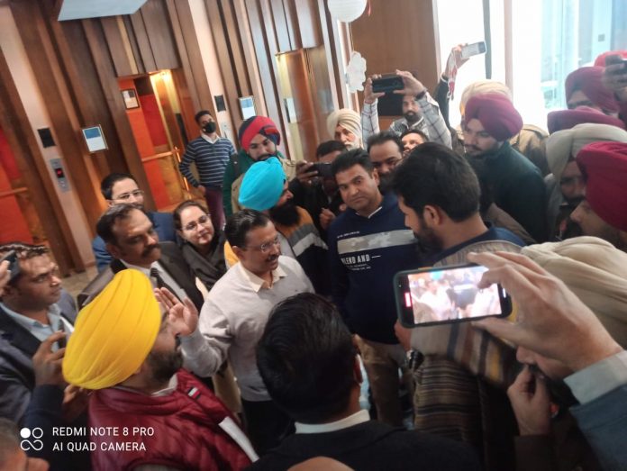 Kejriwal on Amritsar visit