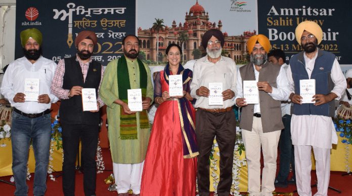 Nine days Amritsar Literature Festival and Book Fair concludes at Khalsa College