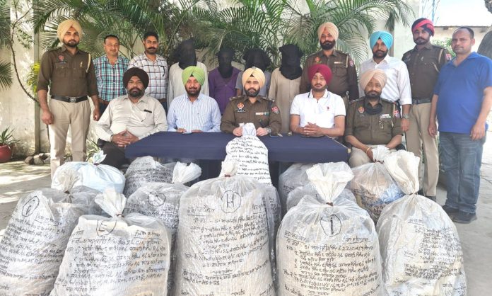 4 drug smugglers who were carrying consignments of ganja opium and sawdust poppy arrested