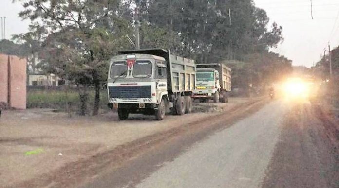 Tipper Theft In Banur Road