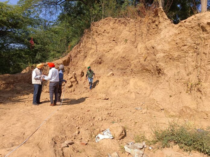 Illegal Mining On SYL Canal