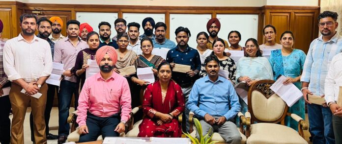 Dr Baljit Kaur Give Appointment Letters